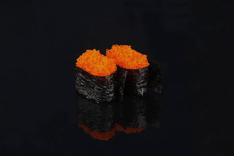 Tobiko nigiri