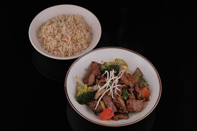 Beef with mixed vegetables