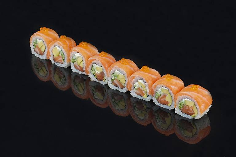 Philadelphia sake roll