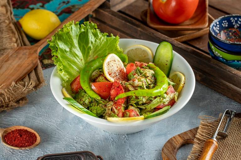 Spicy salad