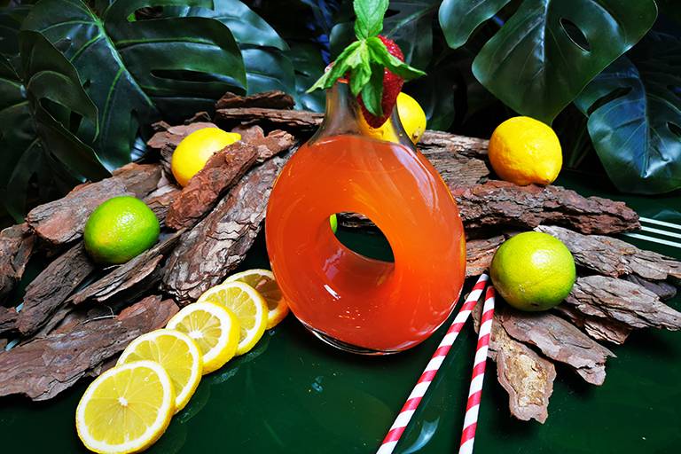 Strawberry lemonade