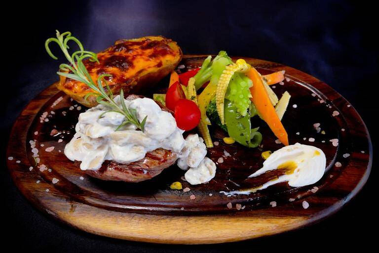 Mushroom steak