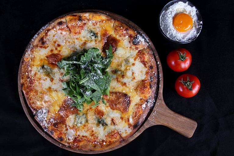 Quattro formaggi pizza