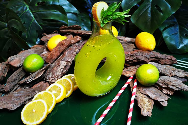 Mint lemonade