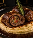 Beef rolls with purée
