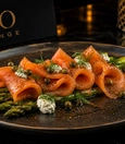 Smoked salmon with asparagus
