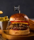 Cheese & More Burger