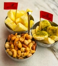 Mixed cocktail snack (hazelnut, almond and cashew; pineapple, banana, honey and powdered pistachio)