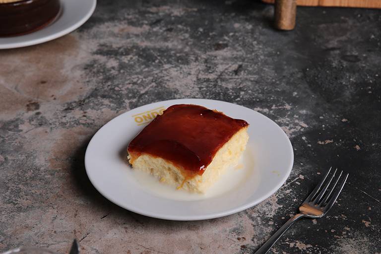 Tres leches cake