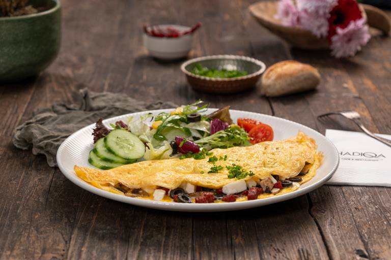 Hadiqa Omelette