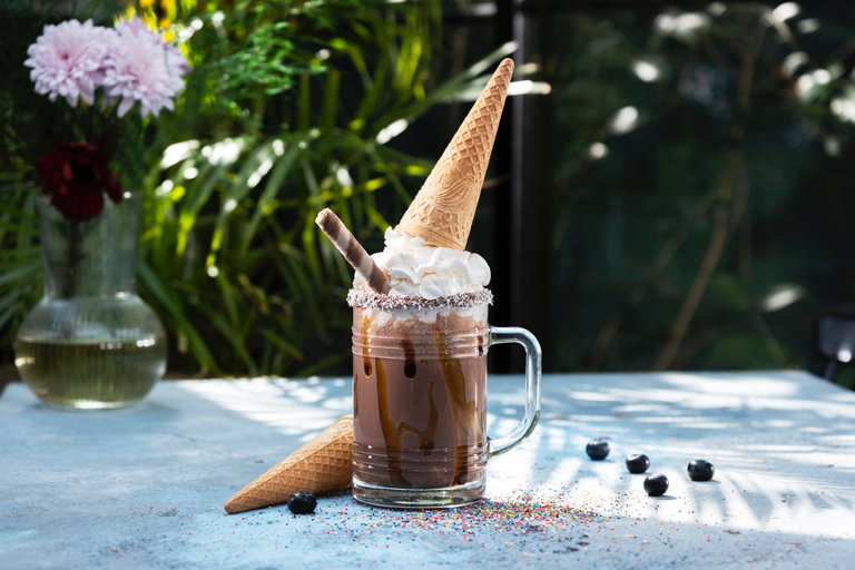 NUTELLA MILKSHAKE
