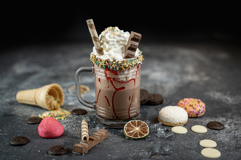 Kinder chocolate milkshake