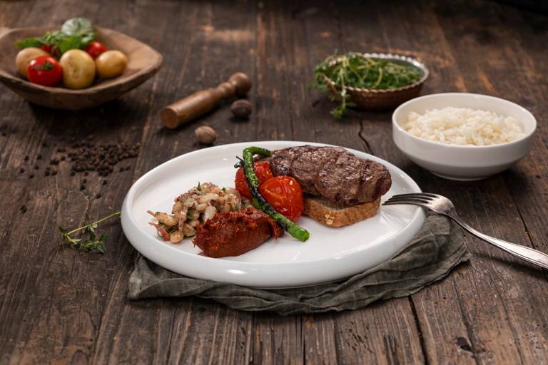 Grilled köfte