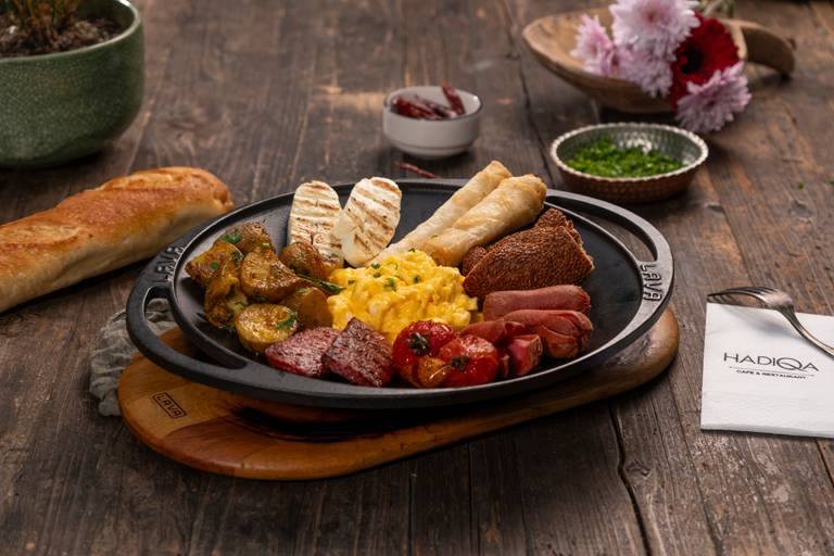 Sacda Hot Breakfast