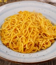 Spaghetti with curry sauce