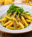 Penne steak