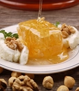 Karakovan honey and kaymak