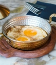 Sahanda yumurta (Turkish pan-fried egg)