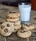 Chocolate chip cookies (2 pieces)