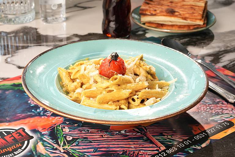 Curry penne