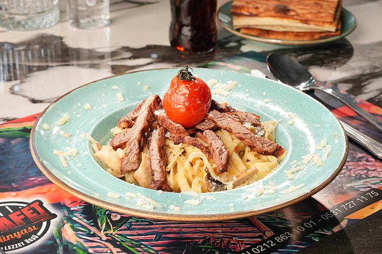 Beef fettuccine