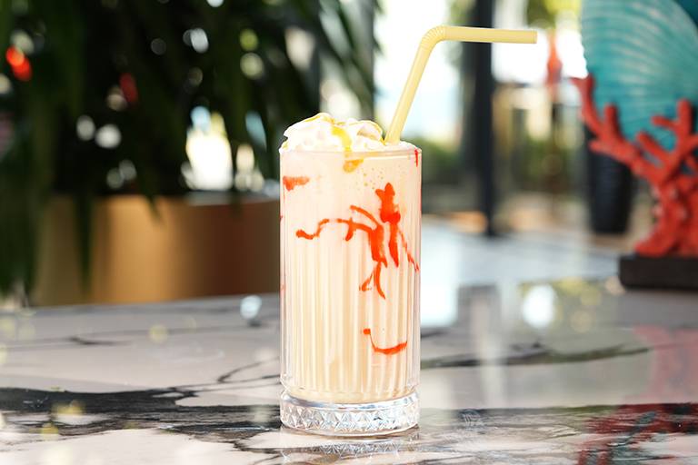 Banana milkshake
