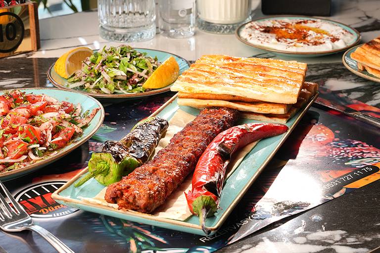 Zemberek Adana kebab