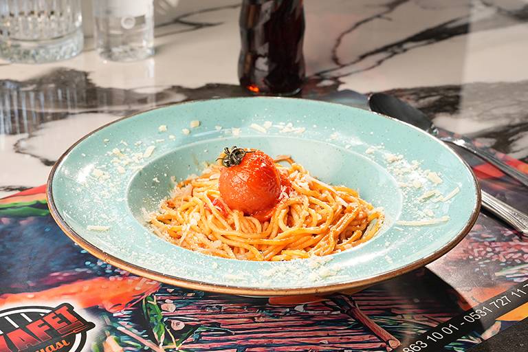 Spaghetti Napolitan
